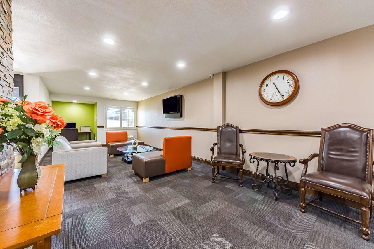 Studio 6-Plano, Tx Экстерьер фото